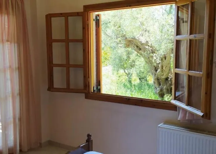 Casa de Férias Greek Village Life By The Sea Marathiás